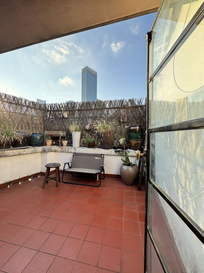 Julu lu/Fumin lu | Bar street | Standard 2br-2bathr + terrace