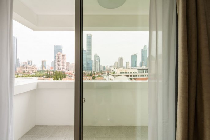 Modern 3brs floor heating modern furniture open balcony near IAPM line 1,10,12