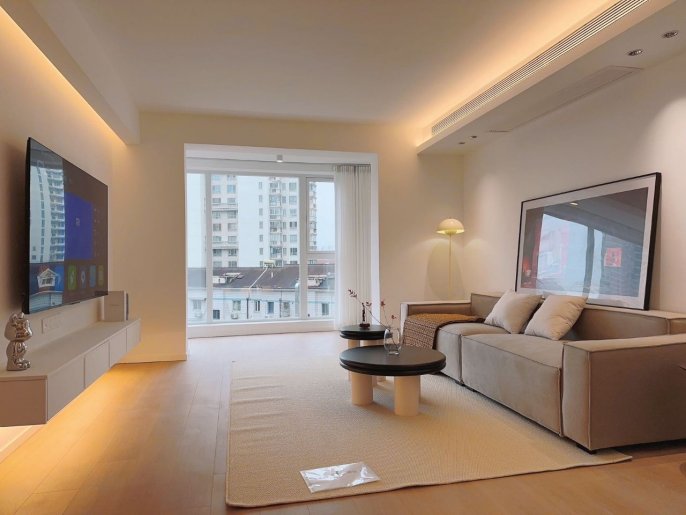 Brand new nice 2Br @ L2/3/4 Zhongshan Park