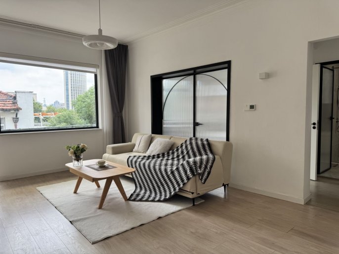 Bright 1BR Apt+High ceiling | Xinle rd ,Xiangyang rd | IAPM & Jing'an Temple Metro |14.2K