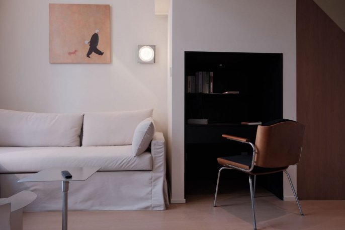 Modern - big window- elevator -ample storage- @ Tongji Garden