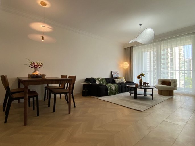 Modern 2brs floor heating open balcony beside line 9,12 only 21K