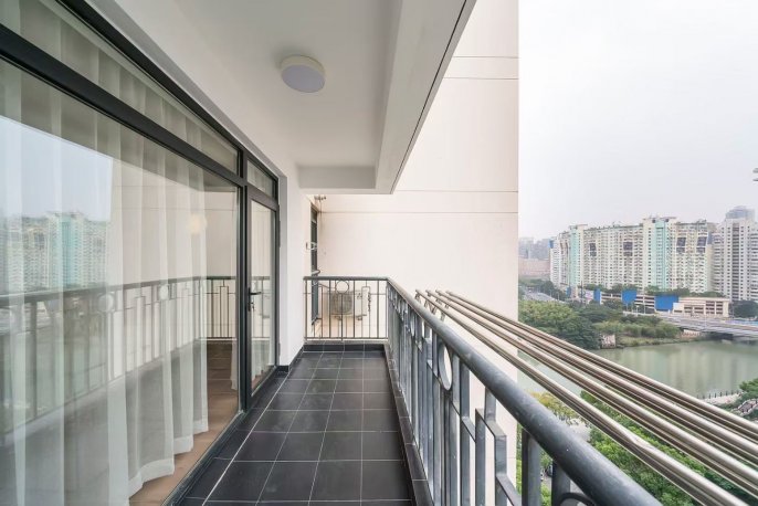 Nice balcony 3Brs/1Lr/1Bt apt nr Zhongtan rd,M3/4