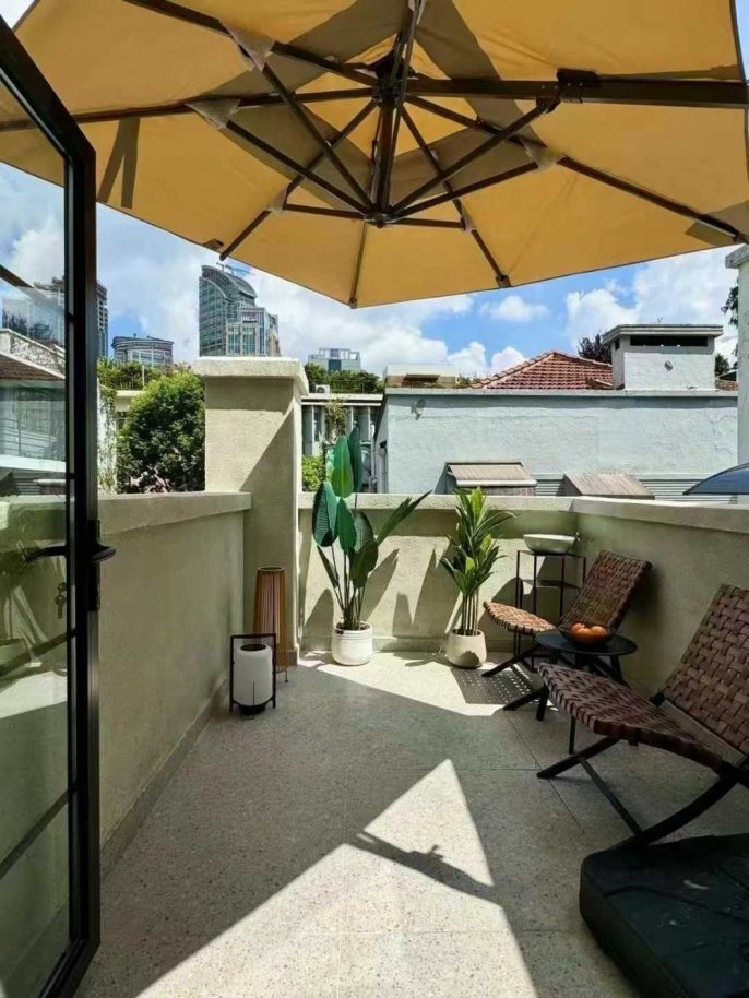 West Nanjing Rd Station 2Br/2Bath with Terrace Line2/12/13