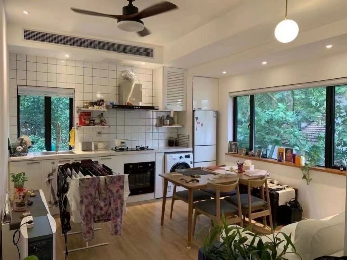 Beautiful 1br apt@ Shanghai library