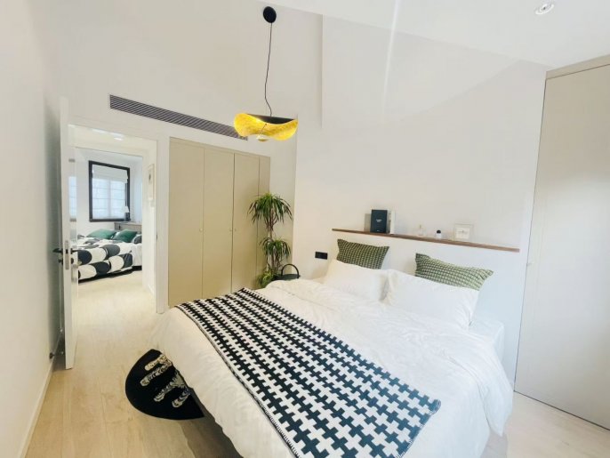 2 brs near L2/L7 jing'an temple station+floor heating