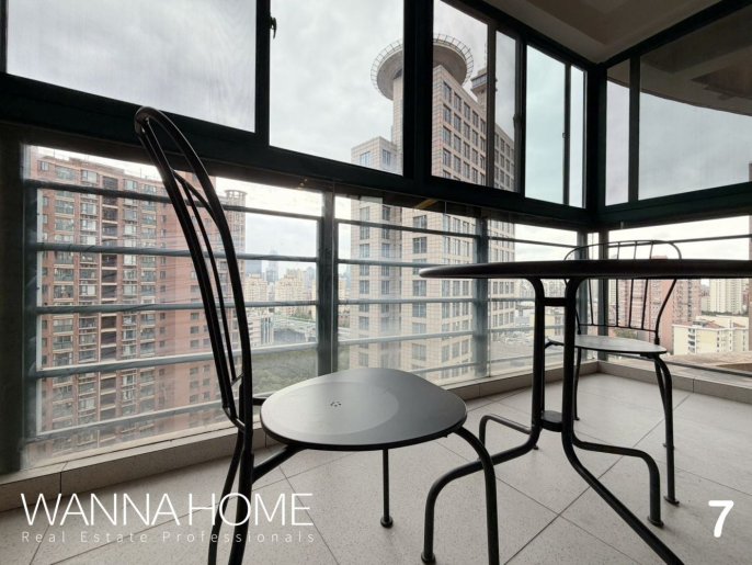 Garden Compound/Zhongshan Park/Balcony/Fixed Parking/Large Storages/Cozy3br2bt