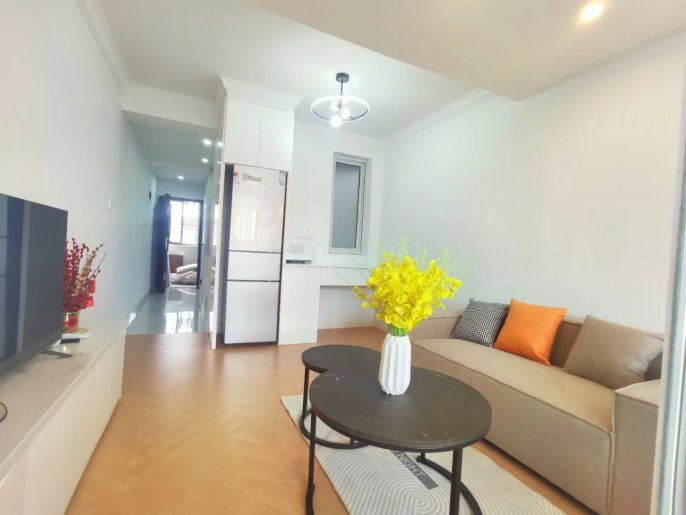 Brand new 1BR Hongqiao RD Sta M3/4/10/5F without Lift/6K/48sqm