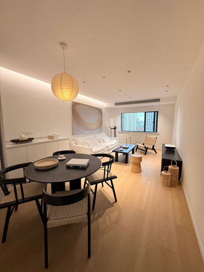 Beautiful 1Br line4,Super modern,new,lift,river view