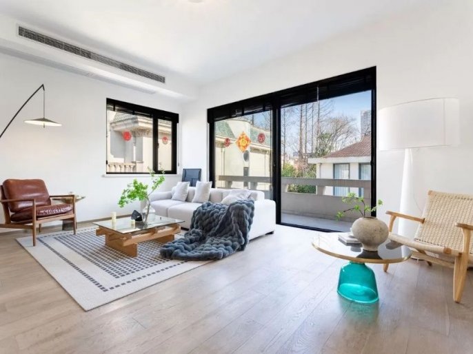 Beautiful 4brs lane house floor heating big terrace near Wu kang road line 10,11