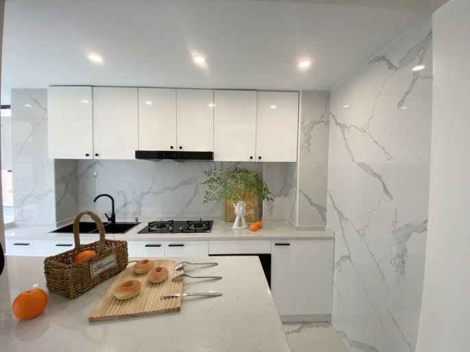 2B,French window， Nr Changping road station，L7