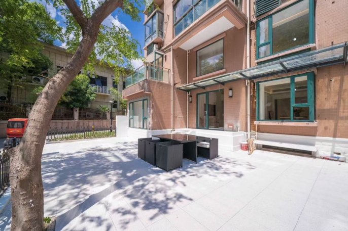 Villa/garden/terrace/5Brs/newly/Pujian Rd/Pudong/century park area